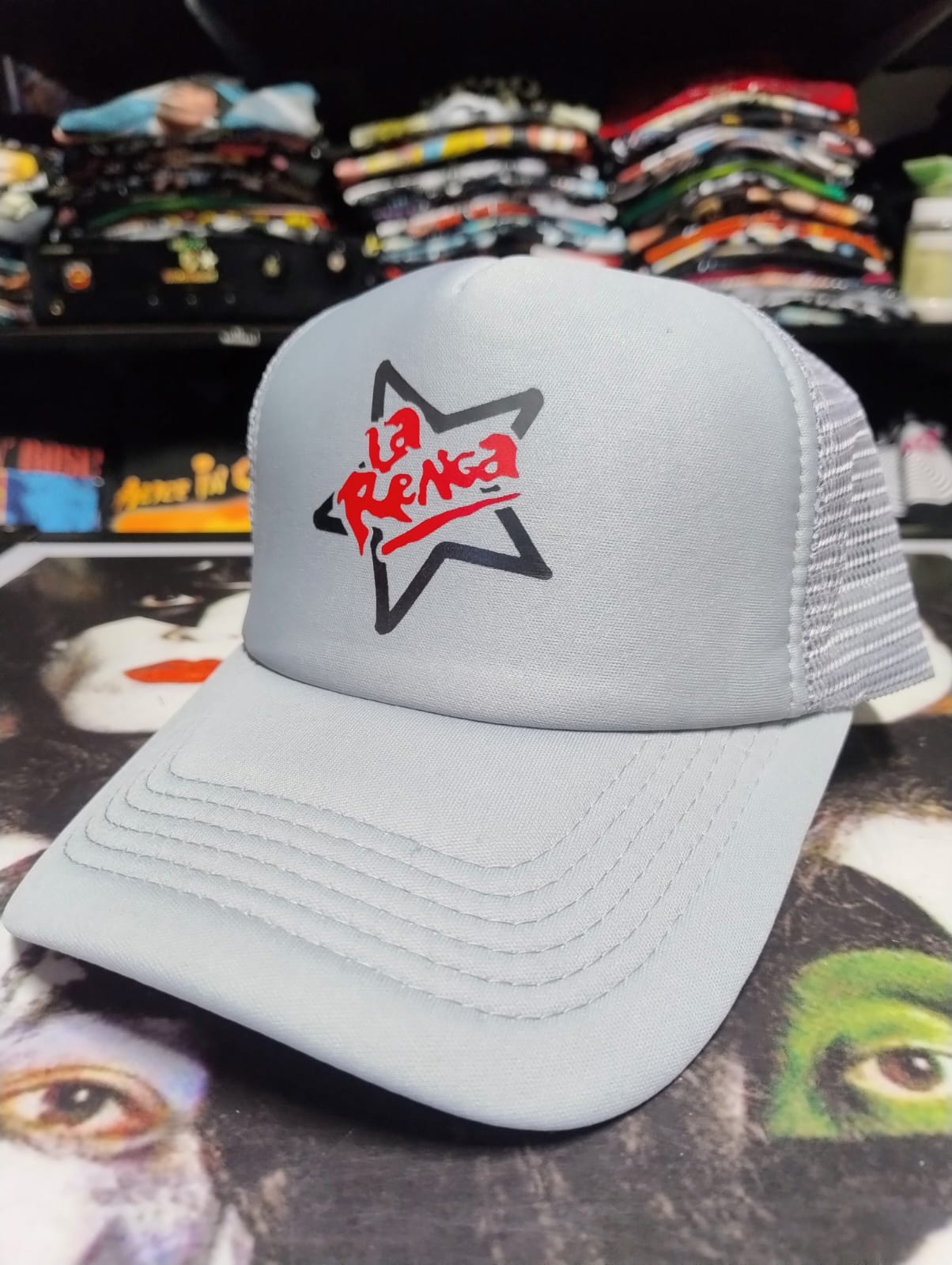 GORRA TRUCKER LA RENGA (GRIS)