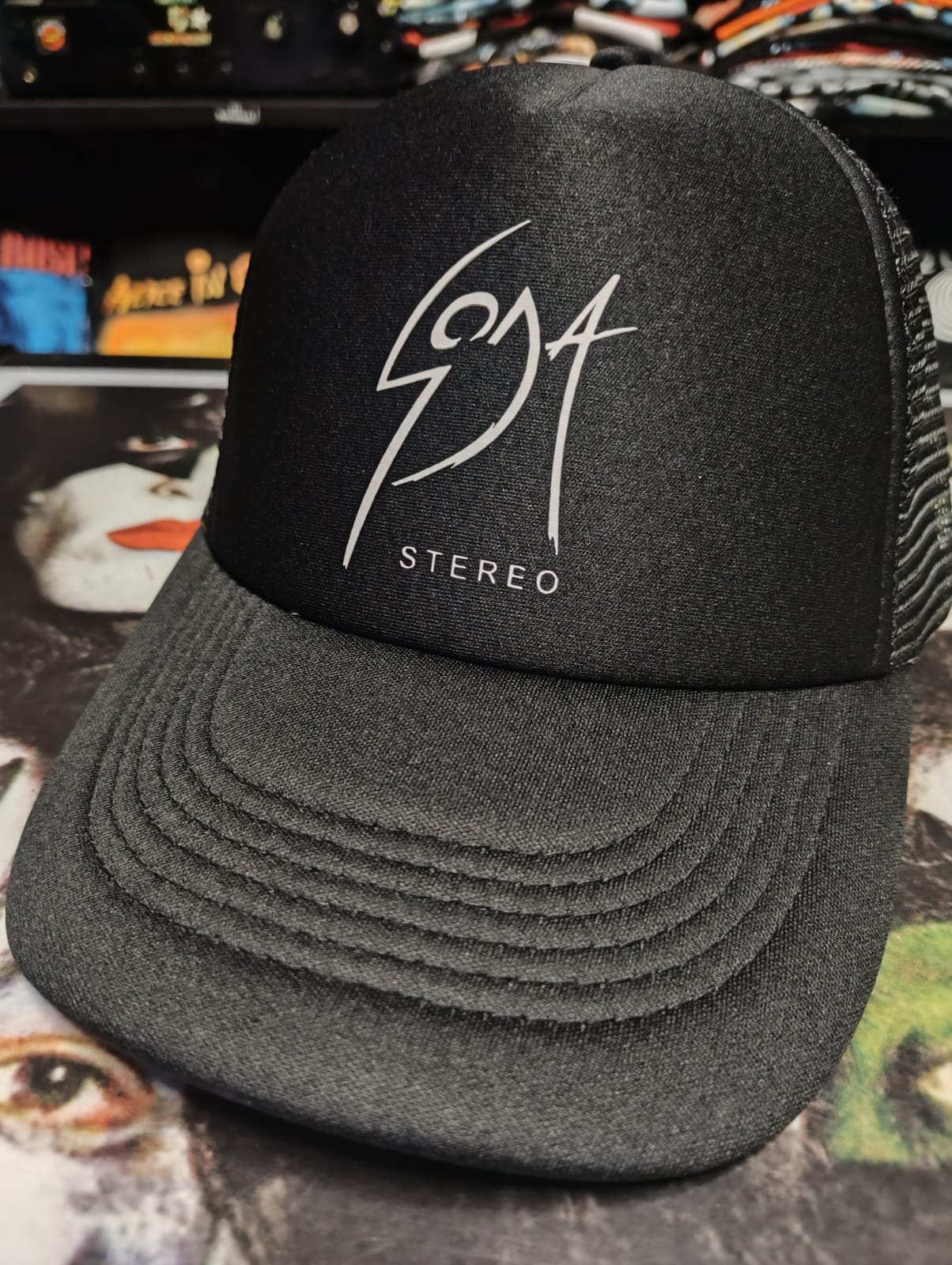 GORRA TRUCKER SODA STEREO
