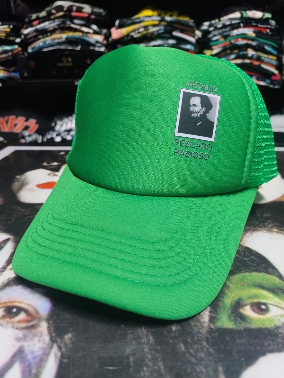 GORRA TRUCKER PESCADO RABIOSO (VERDE)