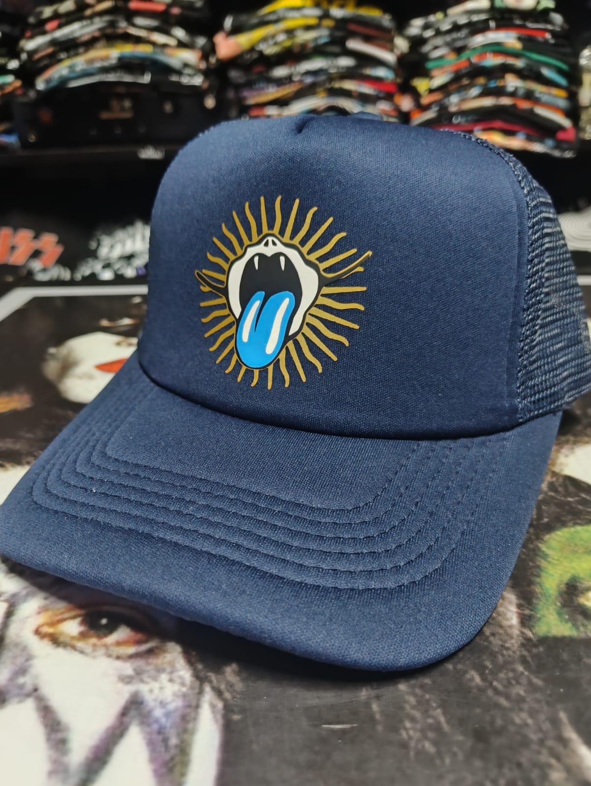 GORRA TRUCKER LOS PIOJOS LENGUA (AZUL)